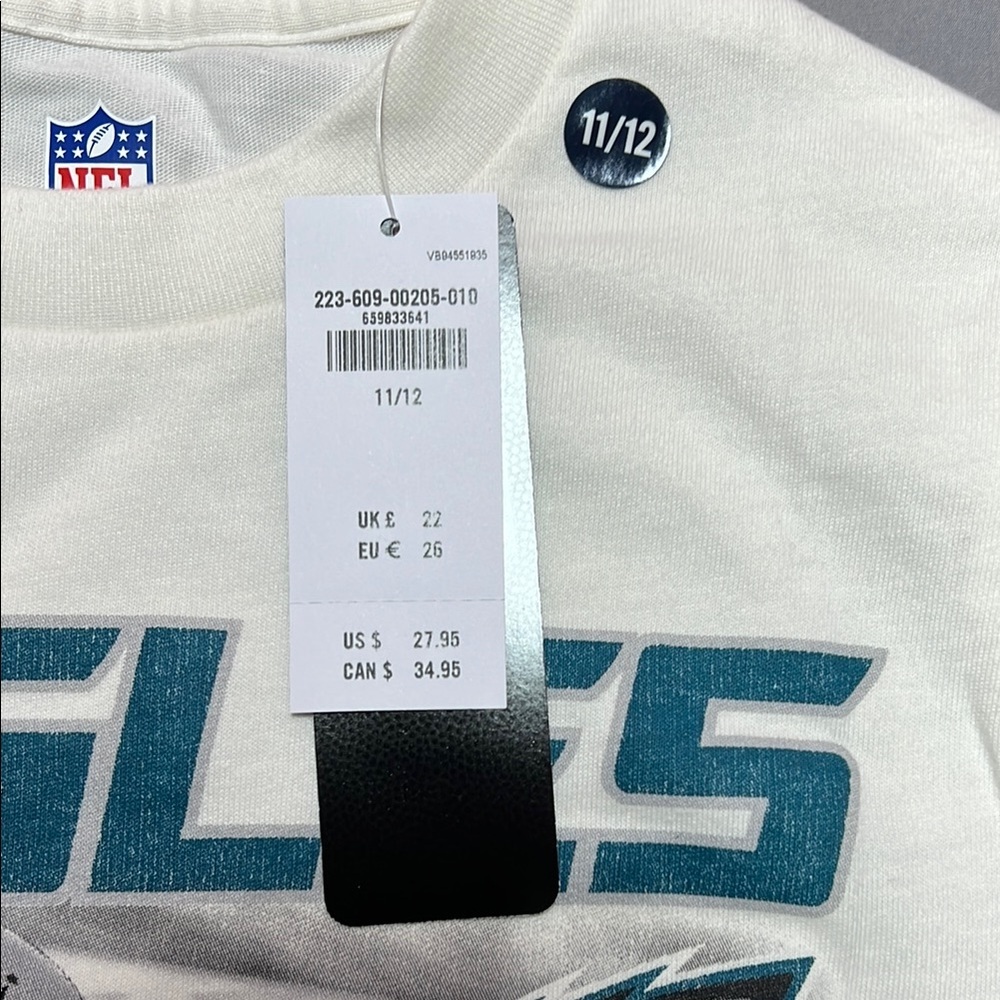 NFL Eagles Graphic T-Shirt - White kids size 11/12 AJ. Brown nfl Super Bowl - Picture 3 of 16